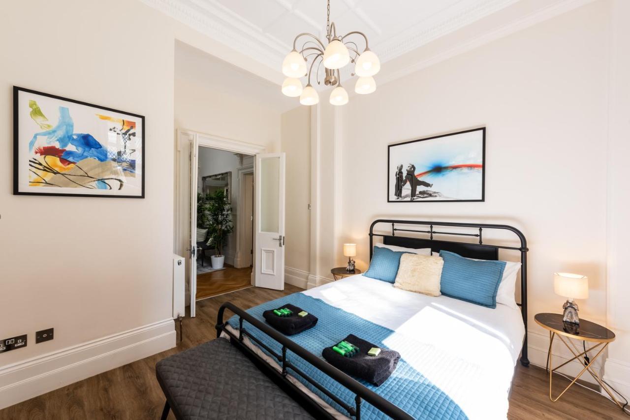 3 Bedroom Garden Apartment Opposite The Beach Hove Exterior foto