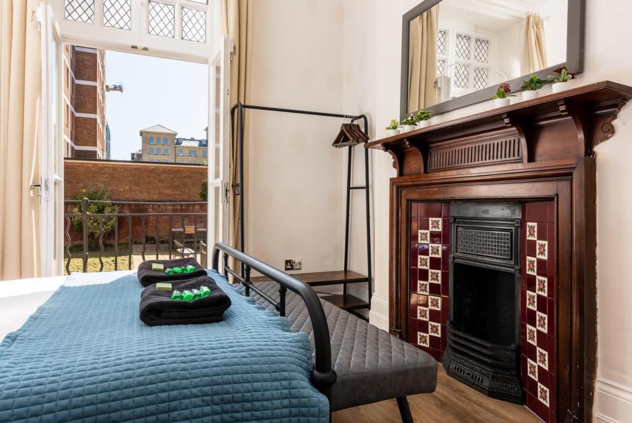 3 Bedroom Garden Apartment Opposite The Beach Hove Exterior foto