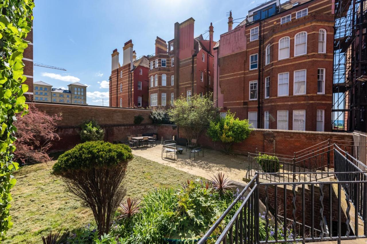 3 Bedroom Garden Apartment Opposite The Beach Hove Exterior foto